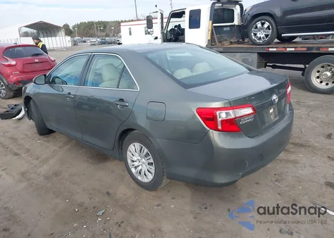 2013 Toyota Camry L z USA, uszkodzony, nr VIN 4T4BF1FK7DR282188